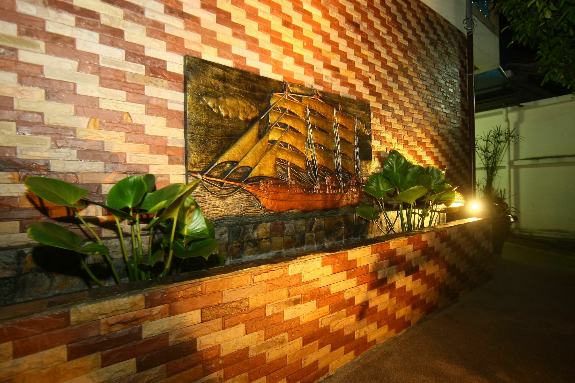 Patong Sunbeach Mansion ภายนอก รูปภาพ