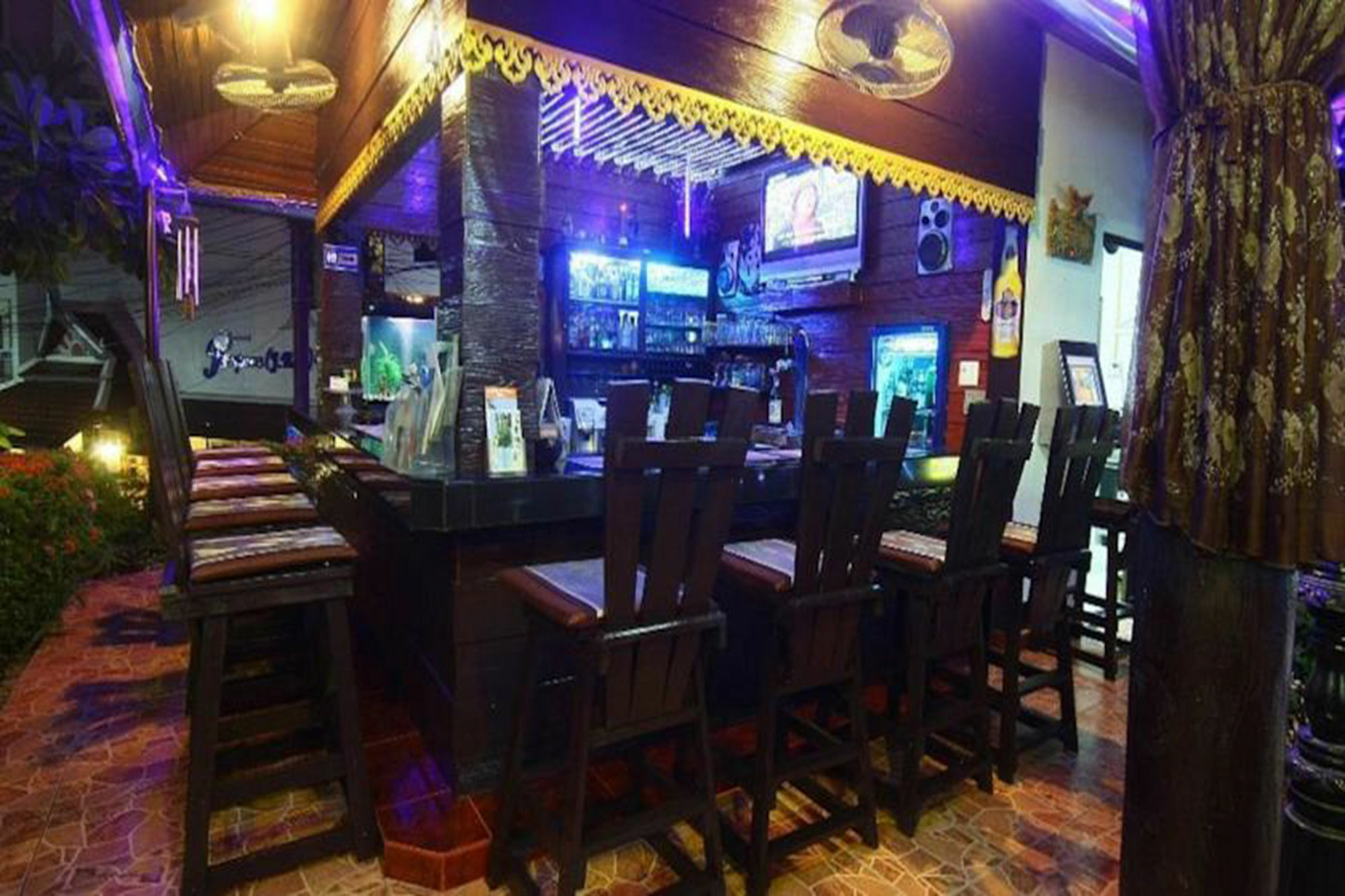 Patong Sunbeach Mansion ภายนอก รูปภาพ